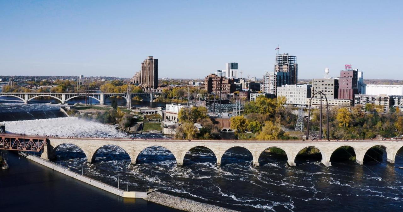 The Lofton Hotel Minneapolis, Tapestry Collection By Hilton Exteriör bild