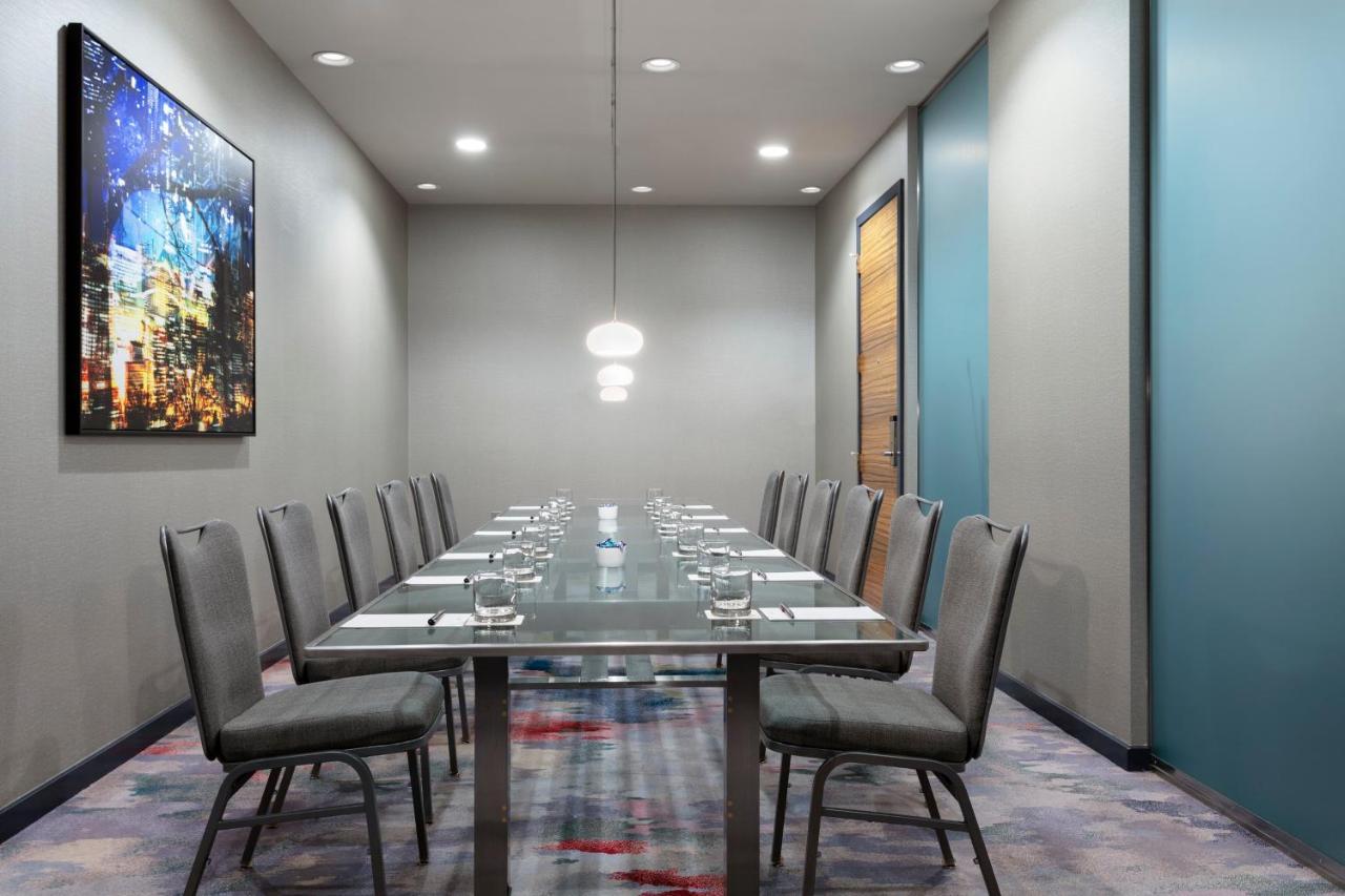 The Lofton Hotel Minneapolis, Tapestry Collection By Hilton Exteriör bild